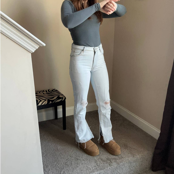 Don't Think Twice light wash distressed flare split hem jeans, size 4 - Picture 4 of 11